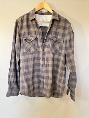 Pull&Bear Men's Purple and Beige Plaid Button-Down Shirt